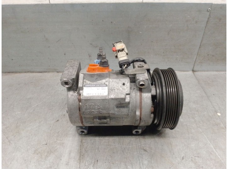 Recambio de compresor aire acondicionado para chrysler voyager (rg) 2.5 crd cat referencia OEM IAM 5005421AD 5005421AD 