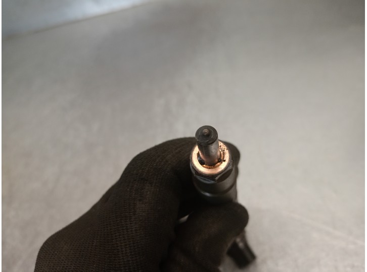 Recambio de inyector para subaru outback (b15) 2.0 diesel cat referencia OEM IAM 16613AA040 03S02715 DENSO