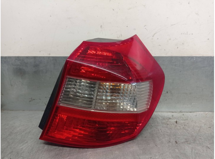 Recambio de piloto trasero derecho para bmw serie 1 berlina (e81/e87) 2.0 16v diesel cat referencia OEM IAM 6324502 