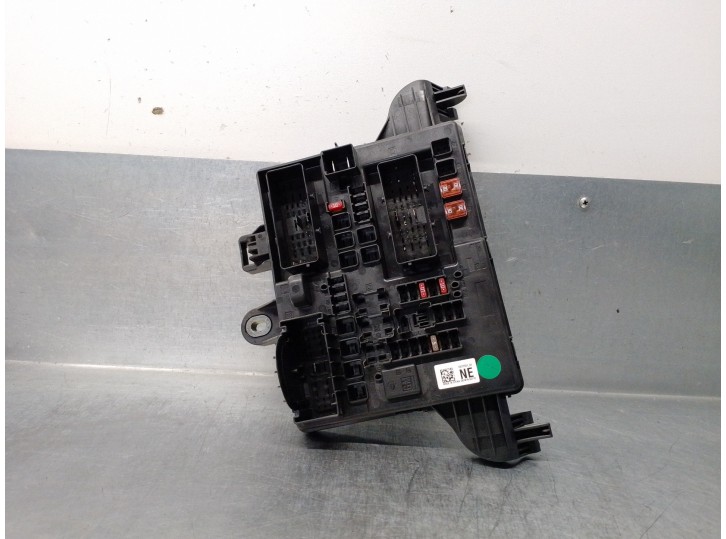 Recambio de caja reles / fusibles para opel insignia a (g09) 2.0 cdti (68) referencia OEM IAM 544949969 1327732104 