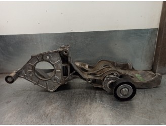 Replacement alternator bracket for Seat Ibiza (6L1) 1.9 SDI OEM IAM reference 038903143AC 