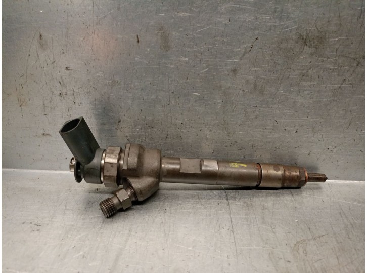 Recambio de inyector para bmw x3 (e83) 2.0 sd referencia OEM IAM 7798446 0445110601 BOSCH