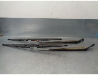 Recambio de brazo limpia delantero derecho para saab 9000 / 9000 cs 2.0 cat referencia OEM IAM 4095634  