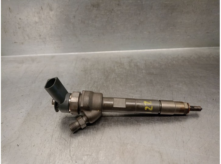 Recambio de inyector para bmw x3 (e83) 2.0 sd referencia OEM IAM 7798446 0445110601 BOSCH