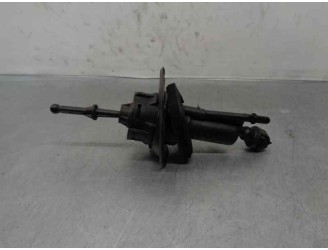 Recambio de bomba embrague para ford focus lim. (cb8) 1.6 tdci cat referencia OEM IAM BV517A543AA 