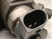 Recambio de inyector para bmw x3 (e83) 2.0 sd referencia OEM IAM 7798446 0445110601 BOSCH