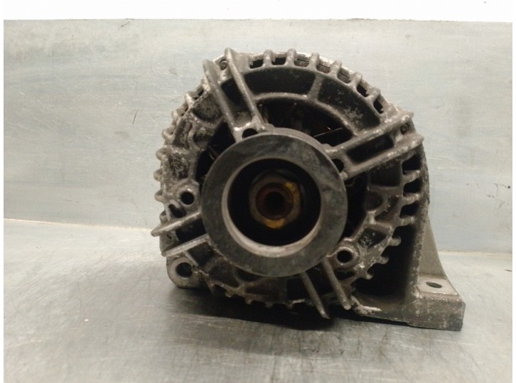 Recambio de alternador para volvo s80 berlina 2.4 cat referencia OEM IAM 9442841 0124515017 BOSCH