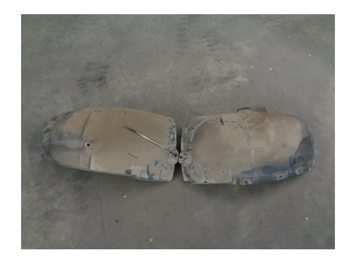 Recambio de paso rueda trasero izquierdo para ssangyong kyron 2.0 referencia OEM IAM 7973009000 7973509000 CESTA 24 C