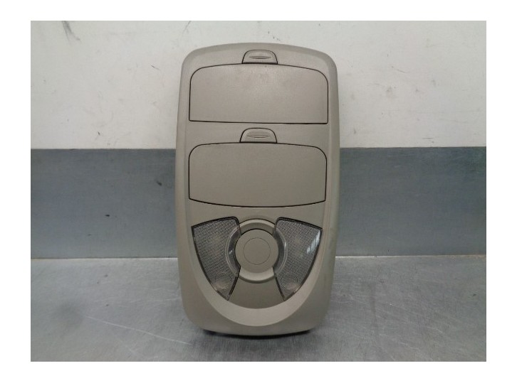 Recambio de luz interior para ssangyong kyron 2.0 referencia OEM IAM 7765009100 