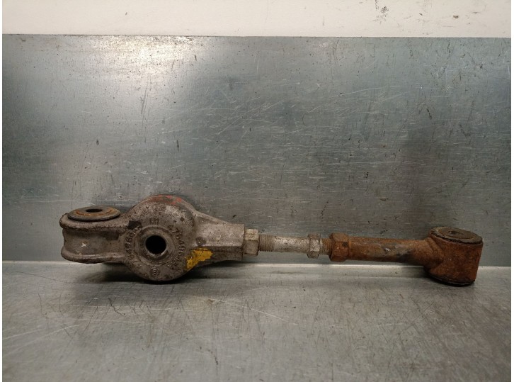 Replacement rear left lower suspension arm for Chrysler Sebring (JR) 2.0 OEM IAM reference 4764966AA 