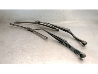 Recambio de brazo limpia delantero derecho para subaru legacy berl./familiar b12 (be/bh) 3.0 h6 outback familiar (2002) referenc