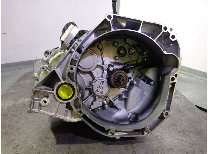 Recambio de caja cambios para dacia duster (hm_) 1.0 tce 90 referencia OEM IAM JT4027 320108995R A038064