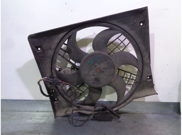 Recambio de electroventilador para bmw serie 3 berlina (e46) 2.0 16v diesel cat referencia OEM IAM 17427790896 17117801423 01303