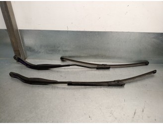 Recambio de brazo limpia delantero derecho para dacia logan mcv ii tce 90 (k8m1) referencia OEM IAM 288865045R 288869727R 