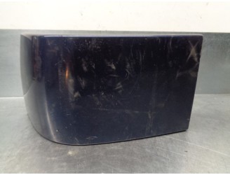 Recambio de molduras traseras para saab 9000 / 9000 cs 2.0 cat referencia OEM IAM 9088990  