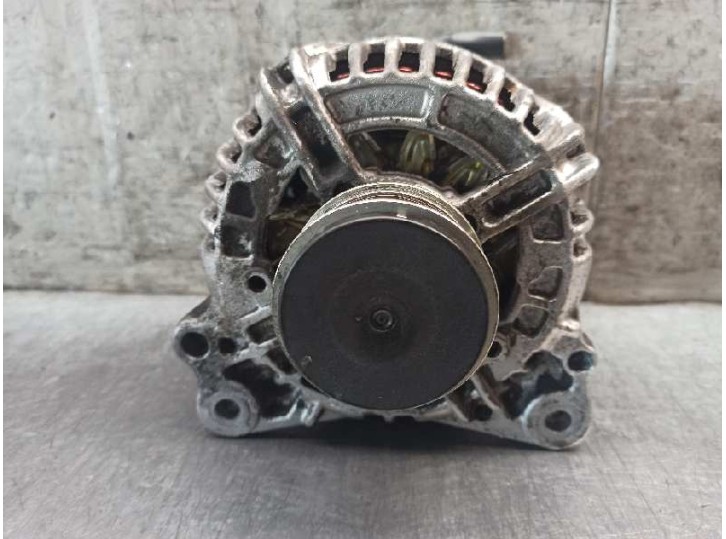 Recambio de alternador para mitsubishi grandis (na0w) 2.0 di-d cat referencia OEM IAM 1800A066 0124525525 BOSCH