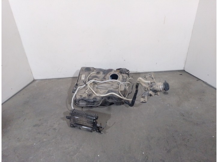 Recambio de deposito combustible para audi a3 sportback (8ya, 8yf) 35 tfsi referencia OEM IAM 5WA201021LA 5WA201060AB 