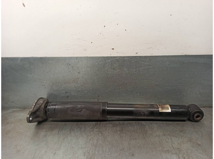 Recambio de amortiguador trasero derecho para volvo v60 kombi 2.0 diesel cat referencia OEM IAM 31262922  