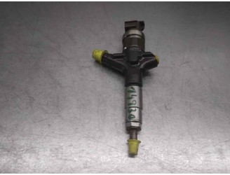 Replacement injector for Subaru Legacy estate/Outback B14 2.0 diesel cat OEM IAM reference 16613AA030 DENSO