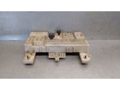 Recambio de caja reles / fusibles para volvo v50 familiar 2.0 diesel cat referencia OEM IAM 30765015 