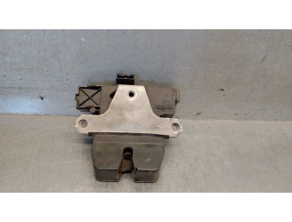 Replacement boot / tailgate lock for Volvo V50 estate 2.0 diesel cat OEM IAM reference 4N51A442A66AM 31335047 
