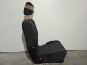 Recambio de asientos tercera fila para toyota avensis verso (m20) 1998 referencia OEM IAM 4266659 TELA NEGRA 5 PUERTAS