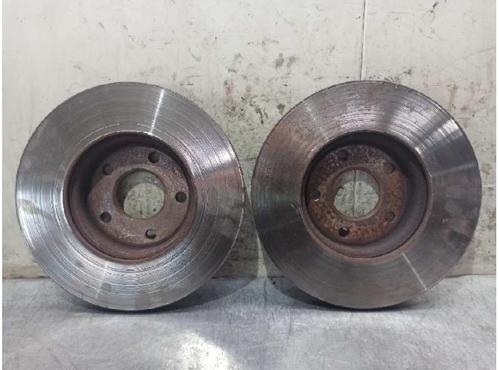 Recambio de disco freno delantero para ford focus berlina (cap) 1.6 tdci cat referencia OEM IAM 1734696 