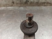 Recambio de brazo suspension inferior delantero izquierdo para audi 100 berlina (c4) 2.5 tdi referencia OEM IAM 4A0407157B 