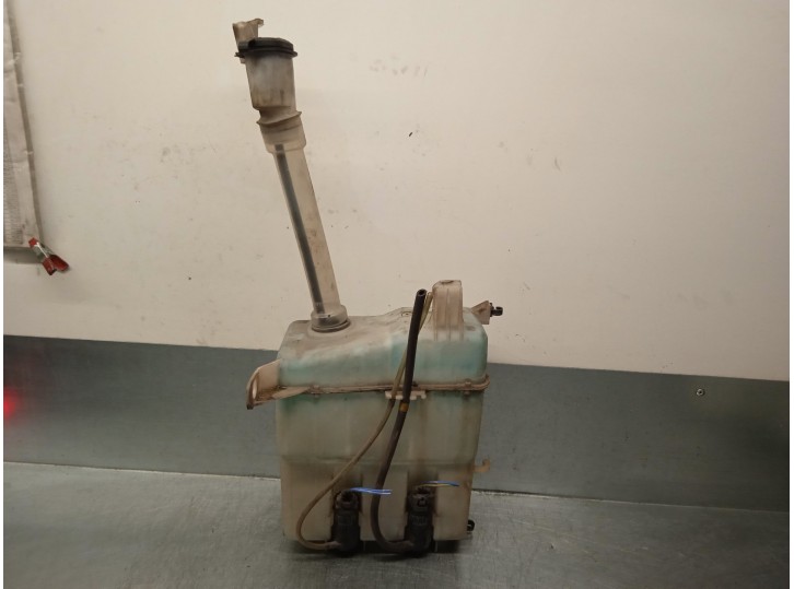 Recambio de deposito limpia para toyota avensis verso (m20) 1998 referencia OEM IAM 8531544090  