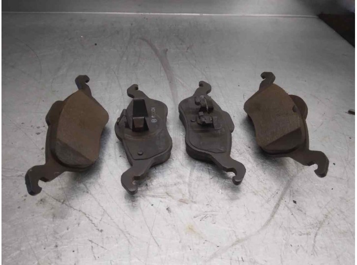 Recambio de pastillas de freno para ford focus berlina (cak) 1.8 tdci cat referencia OEM IAM   
