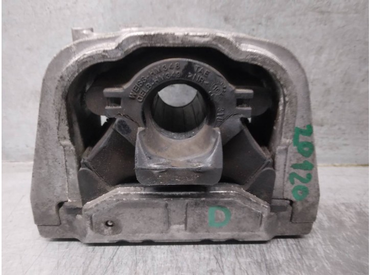 Replacement right engine mount for Skoda Octavia Combi (1z5) 2.0 TDI DPF OEM IAM reference 1K0199262A 