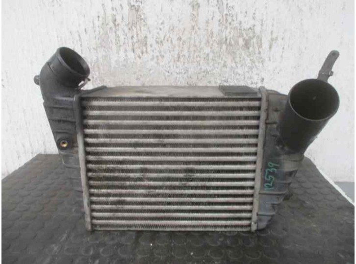 Recambio de intercooler para audi 100 berlina (c4) 2.5 tdi referencia OEM IAM 4B0145805E 1193390 LRO