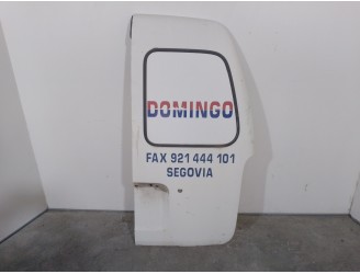 Recambio de porton trasero derecho para nissan vanette cargo 2.3 diesel referencia OEM IAM 901007C936 