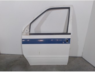 Recambio de puerta delantera izquierda para nissan vanette cargo 2.3 diesel referencia OEM IAM 801017C932  