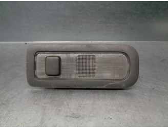 Recambio de luz interior para toyota avensis verso (m20) 1998 referencia OEM IAM 8125022030B1 TRASERA