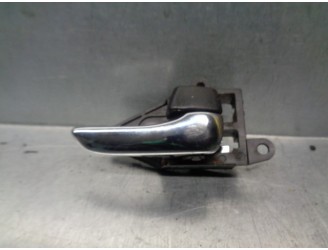 Recambio de maneta interior delantera derecha para toyota avensis verso (m20) 1998 referencia OEM IAM 6920520180C0  