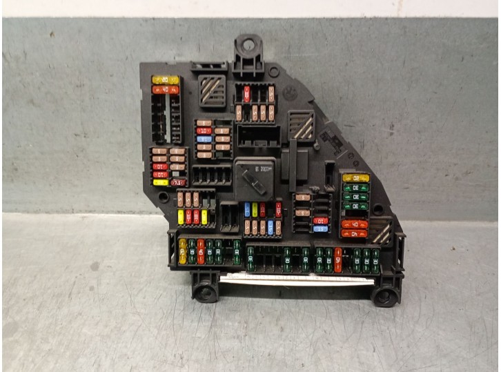 Recambio de caja reles / fusibles para bmw 5 (f10) 530 d referencia OEM IAM 9234423 9234423 