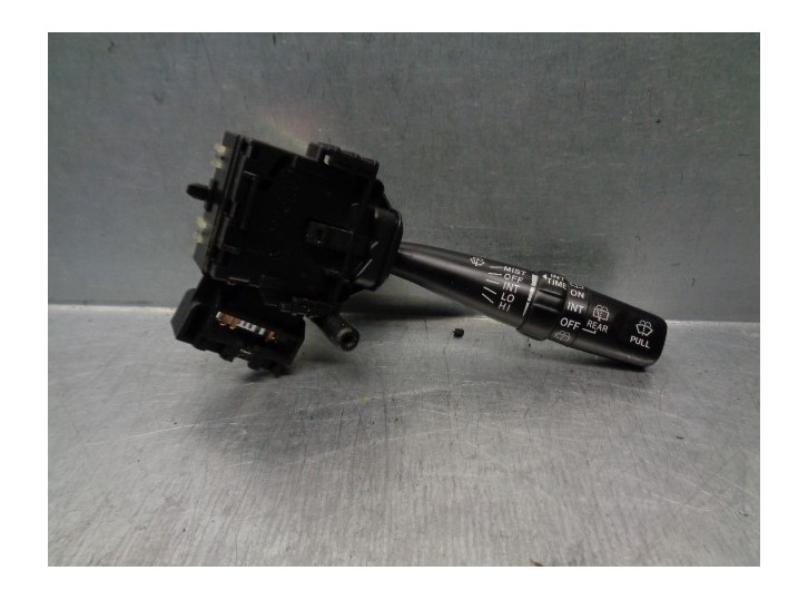 Replacement wiper switch for Toyota Avensis Verso (M20) 1998 OEM IAM reference 8465228640 