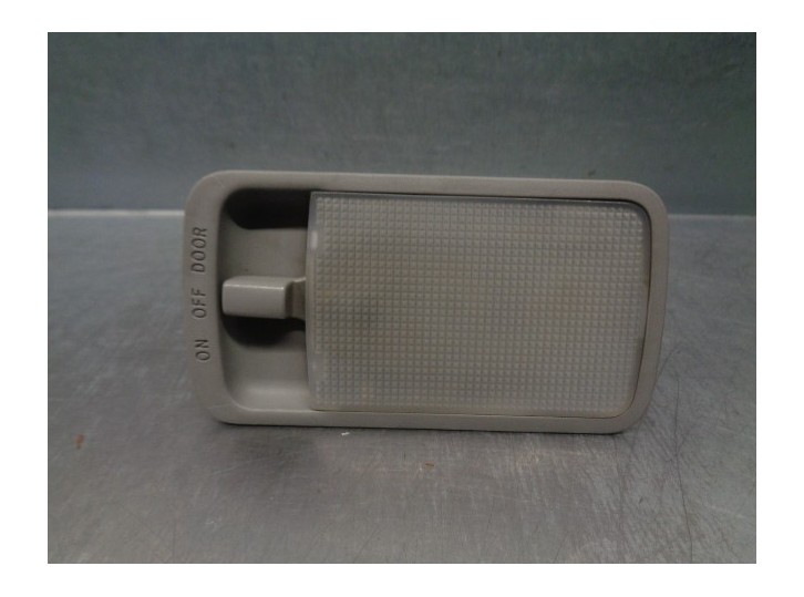 Recambio de luz interior para toyota avensis verso (m20) 1998 referencia OEM IAM 8124012070B1 