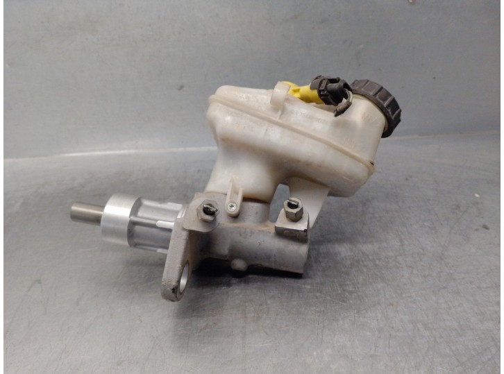 Recambio de bomba freno para opel astra j lim. 1.6 16v cat referencia OEM IAM 0335089024 0335089023 
