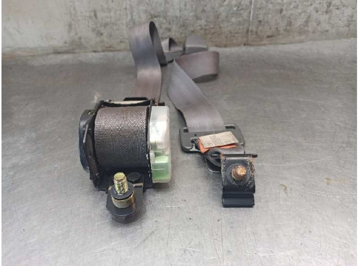 Replacement front right seatbelt for Toyota 4-Runner (N13) 3.0 12V CAT OEM IAM reference 