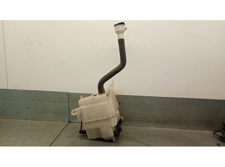 Recambio de deposito limpia para lexus rx (_u3_) 400h (mhu38_) referencia OEM IAM 8535548020 8535548020 