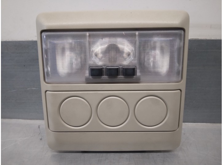 Recambio de luz interior para land rover discovery 2.7 td v6 cat referencia OEM IAM XDE500420LUM LUZ INTE TRASERA 