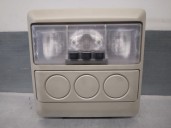 Recambio de luz interior para land rover discovery 2.7 td v6 cat referencia OEM IAM XDE500420LUM LUZ INTE TRASERA 