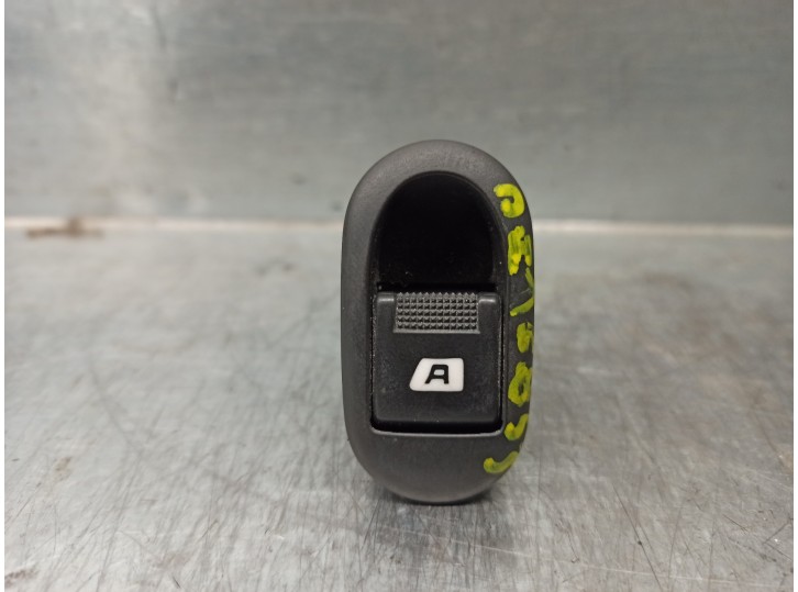 Recambio de mando elevalunas delantero izquierdo para citroën c2 1.4 hdi referencia OEM IAM 96401469XT 