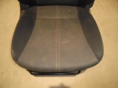 Recambio de asiento delantero derecho para subaru forester (sh_) 2.0 d awd (shh) referencia OEM IAM 4551136 TELA NEGRA Y GRIS 5P