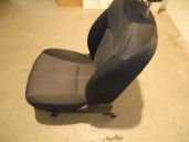 Recambio de asiento delantero derecho para subaru forester (sh_) 2.0 d awd (shh) referencia OEM IAM 4551136 TELA NEGRA Y GRIS 5P