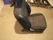 Recambio de asiento delantero derecho para subaru forester (sh_) 2.0 d awd (shh) referencia OEM IAM 4551136 TELA NEGRA Y GRIS 5P