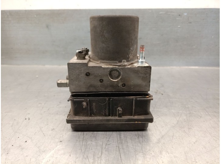 Recambio de abs para toyota verso 1.6 16v cat referencia OEM IAM 445400F030 440500F040 0265230017 BOSCH