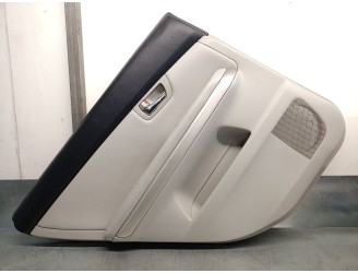 Recambio de guarnecido puerta trasera izquierda para lexus rx (_u3_) 400h awd (mhu38_) referencia OEM IAM 67776X1T02 6764048350A